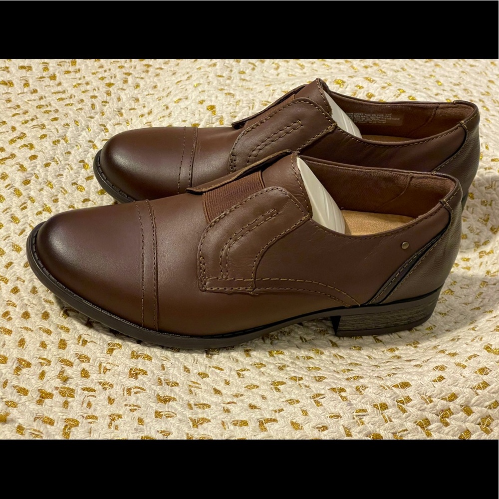 Women’s Brown Loafer